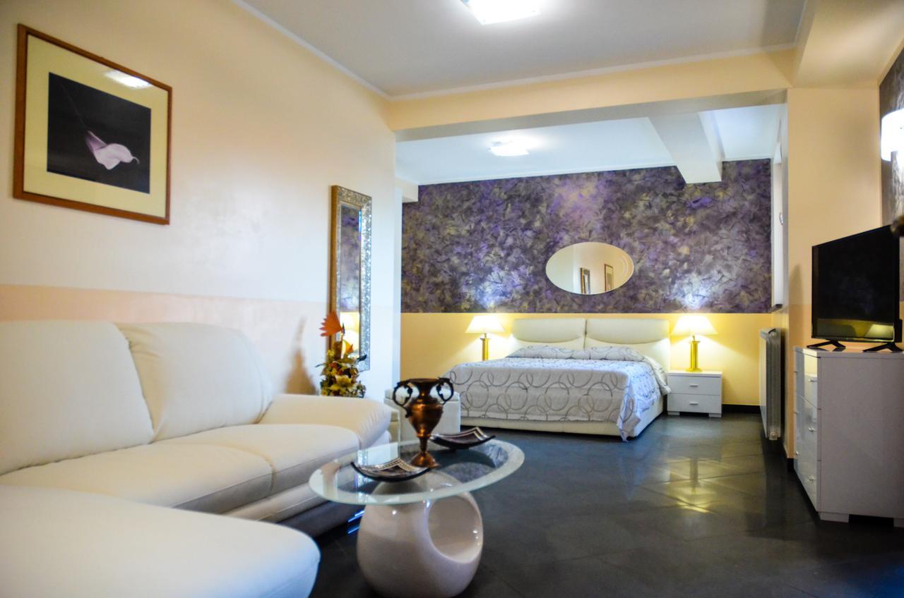 Liberty Rooms Fagaras Exterior photo