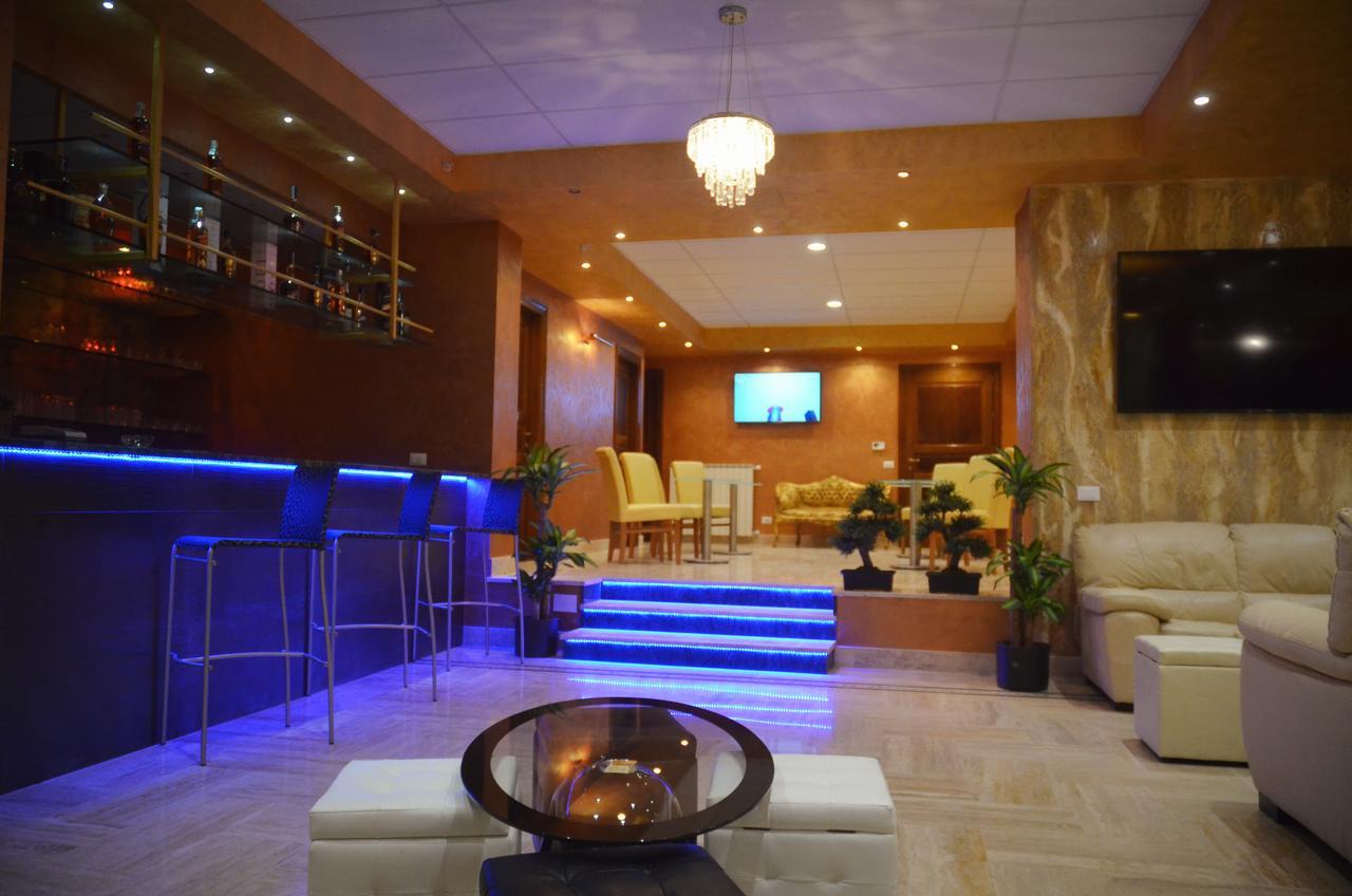 Liberty Rooms Fagaras Exterior photo