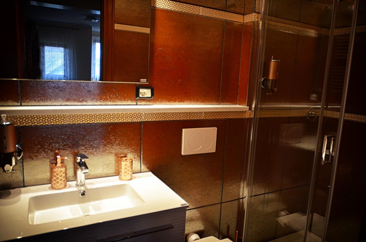 Liberty Rooms Fagaras Exterior photo