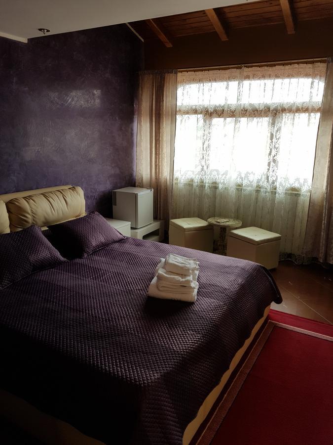 Liberty Rooms Fagaras Exterior photo