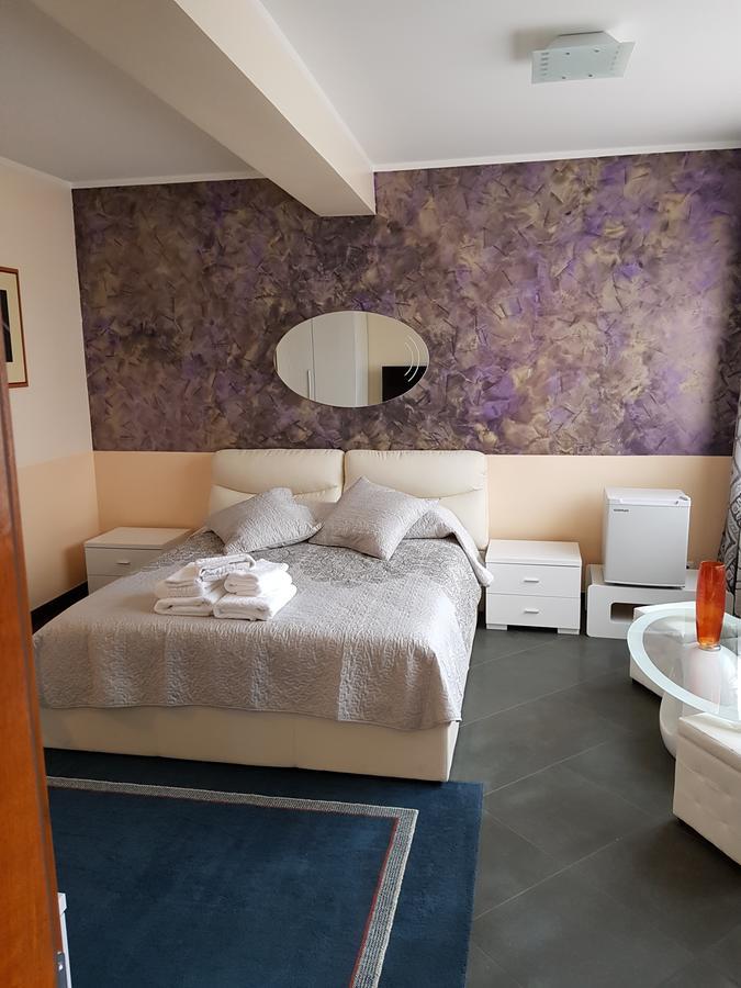 Liberty Rooms Fagaras Exterior photo