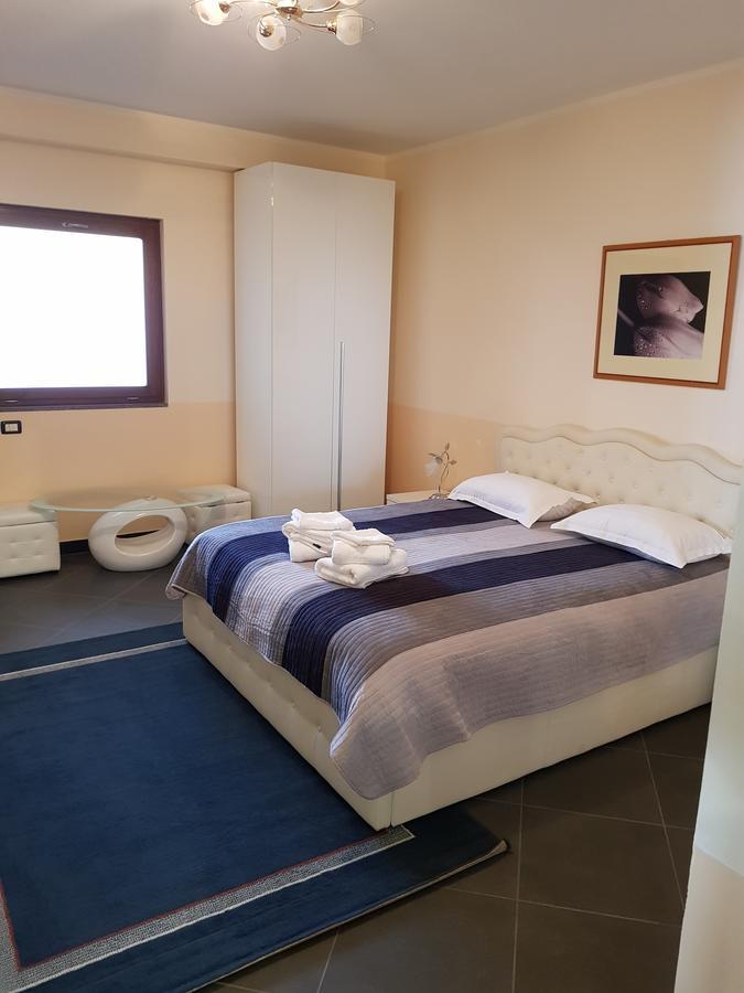 Liberty Rooms Fagaras Exterior photo