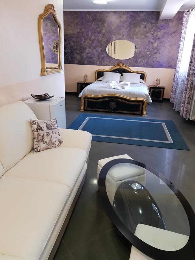 Liberty Rooms Fagaras Exterior photo