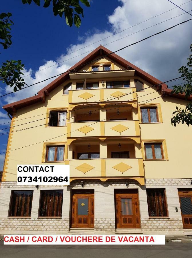 Liberty Rooms Fagaras Exterior photo